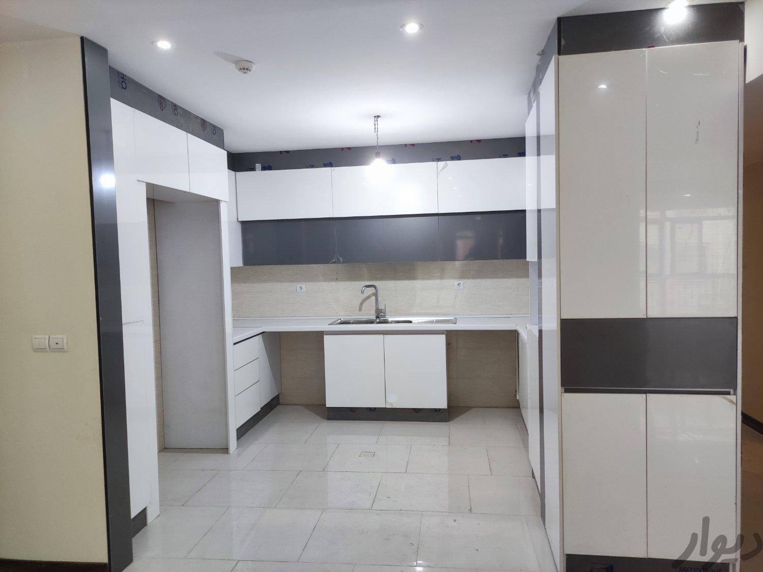 آپارتمان، 143متر، 3 خوابه