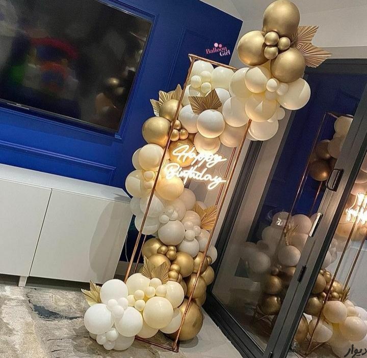 خدمات بادکنک آرایی و گل ارایی